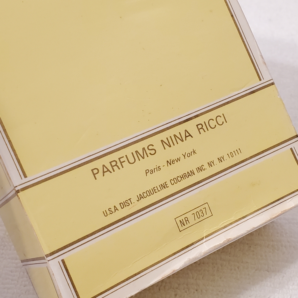 Nina Ricci L'Air du Temps Eau de Toilette - Gold - Picture 8 of 9